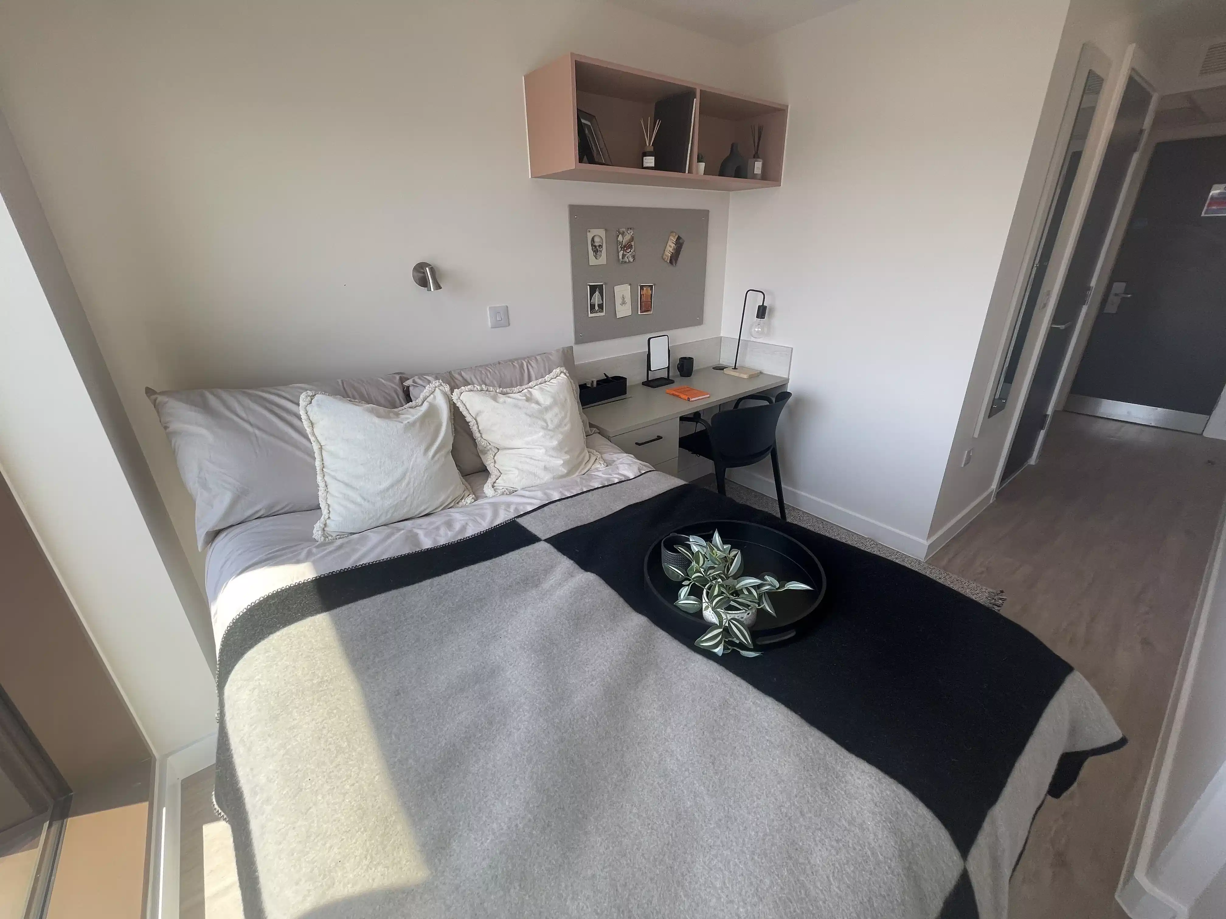 Classic Ensuite  - Bedroom