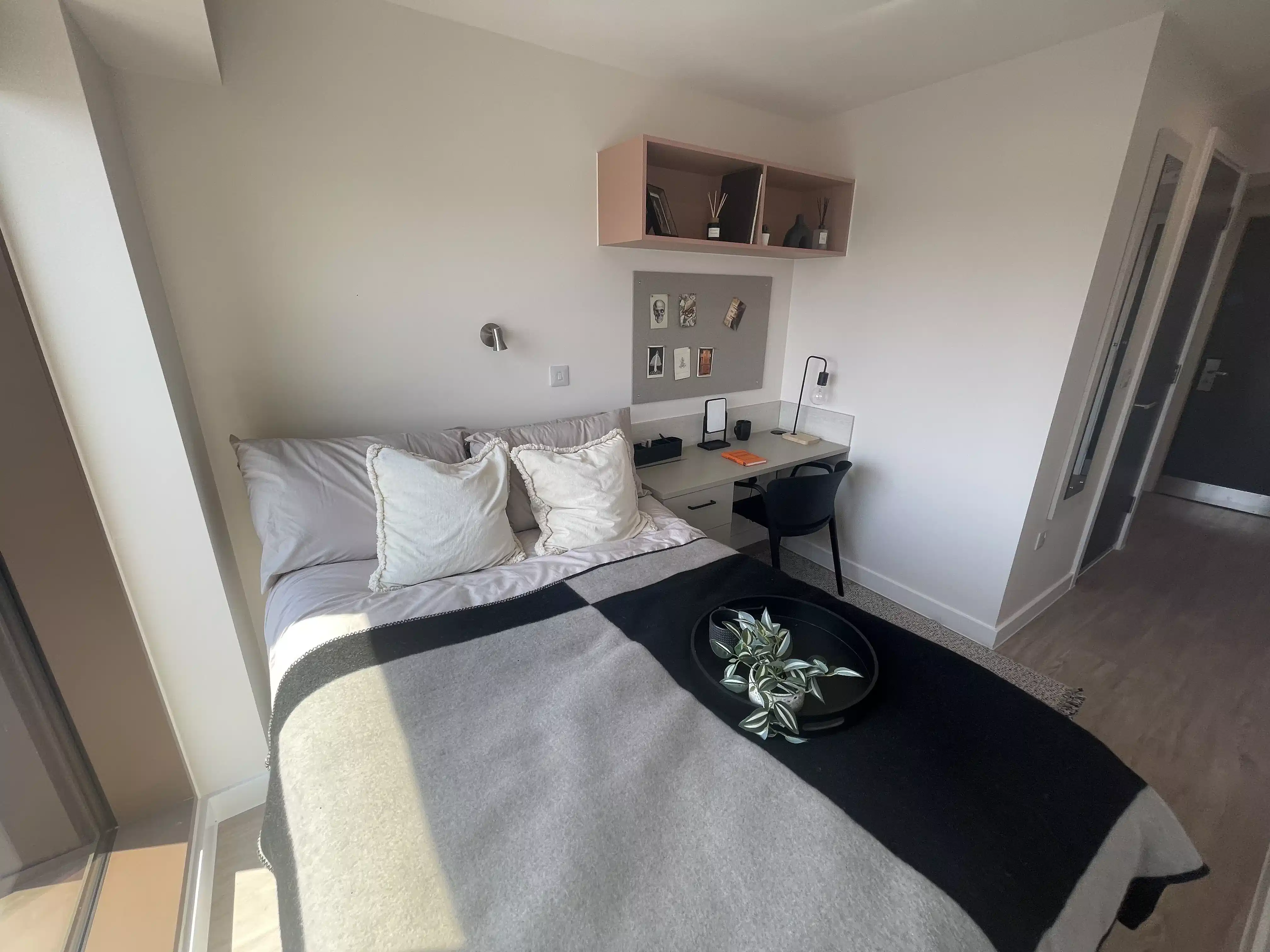 Classic Ensuite  - Bedroom