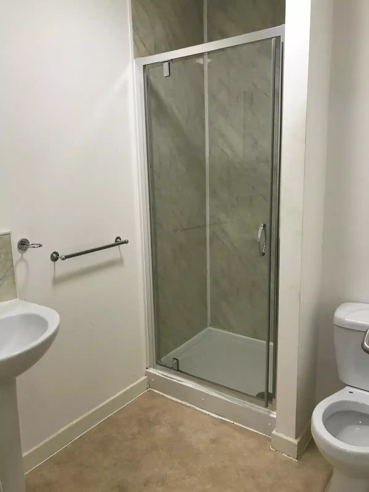 Premium Studio - Single - Bathroom
