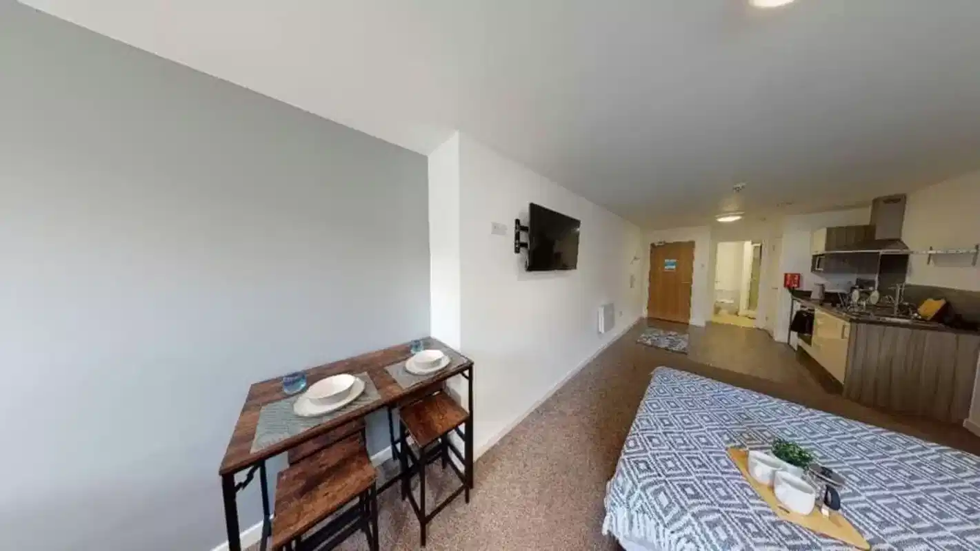 Premium Studio - Single - Common Area