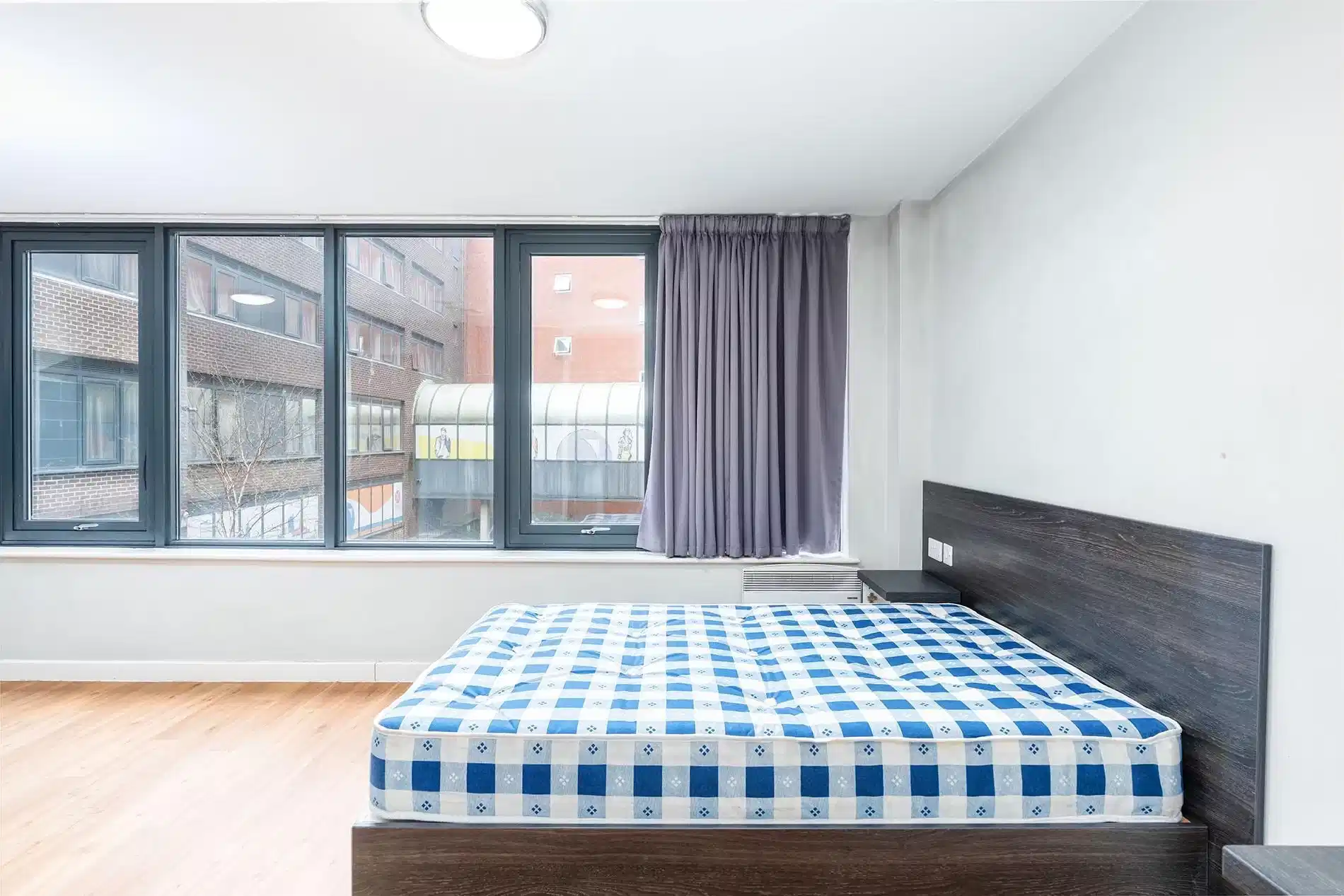Premium Studio - Double - Bedroom