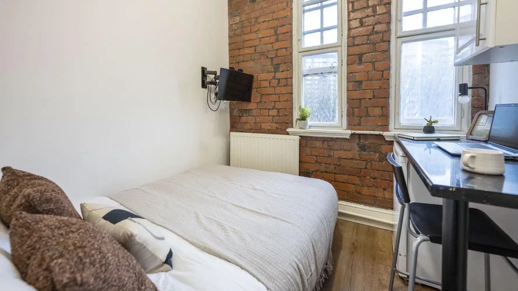 Classic Ensuite - Bedroom