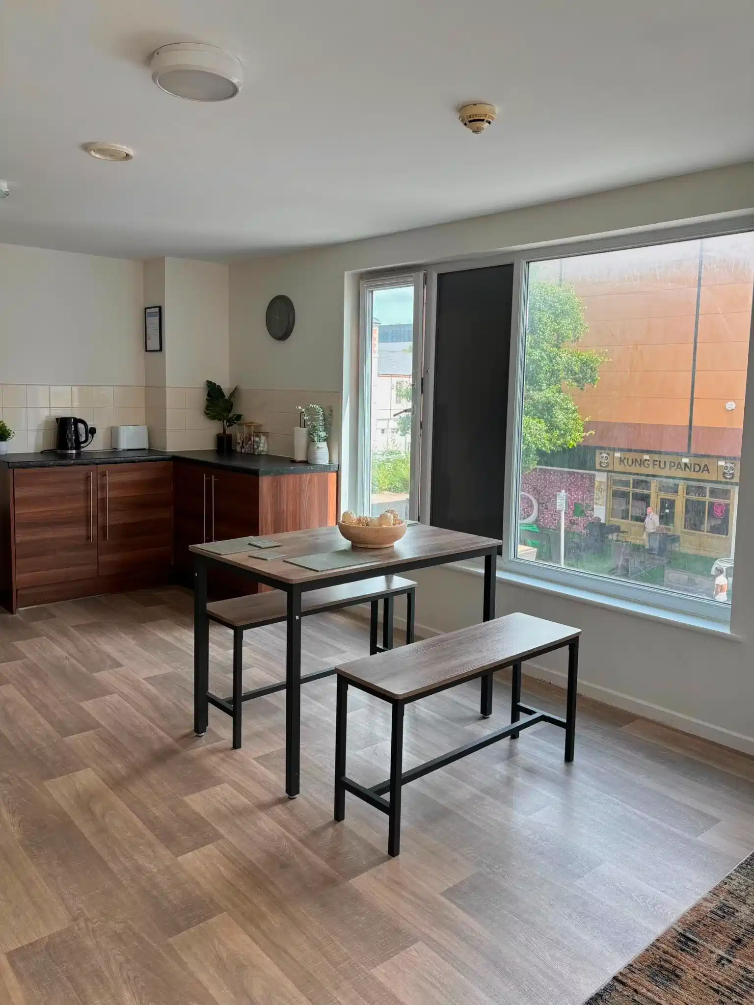 5 Bed Cluster Ensuite - Amenities