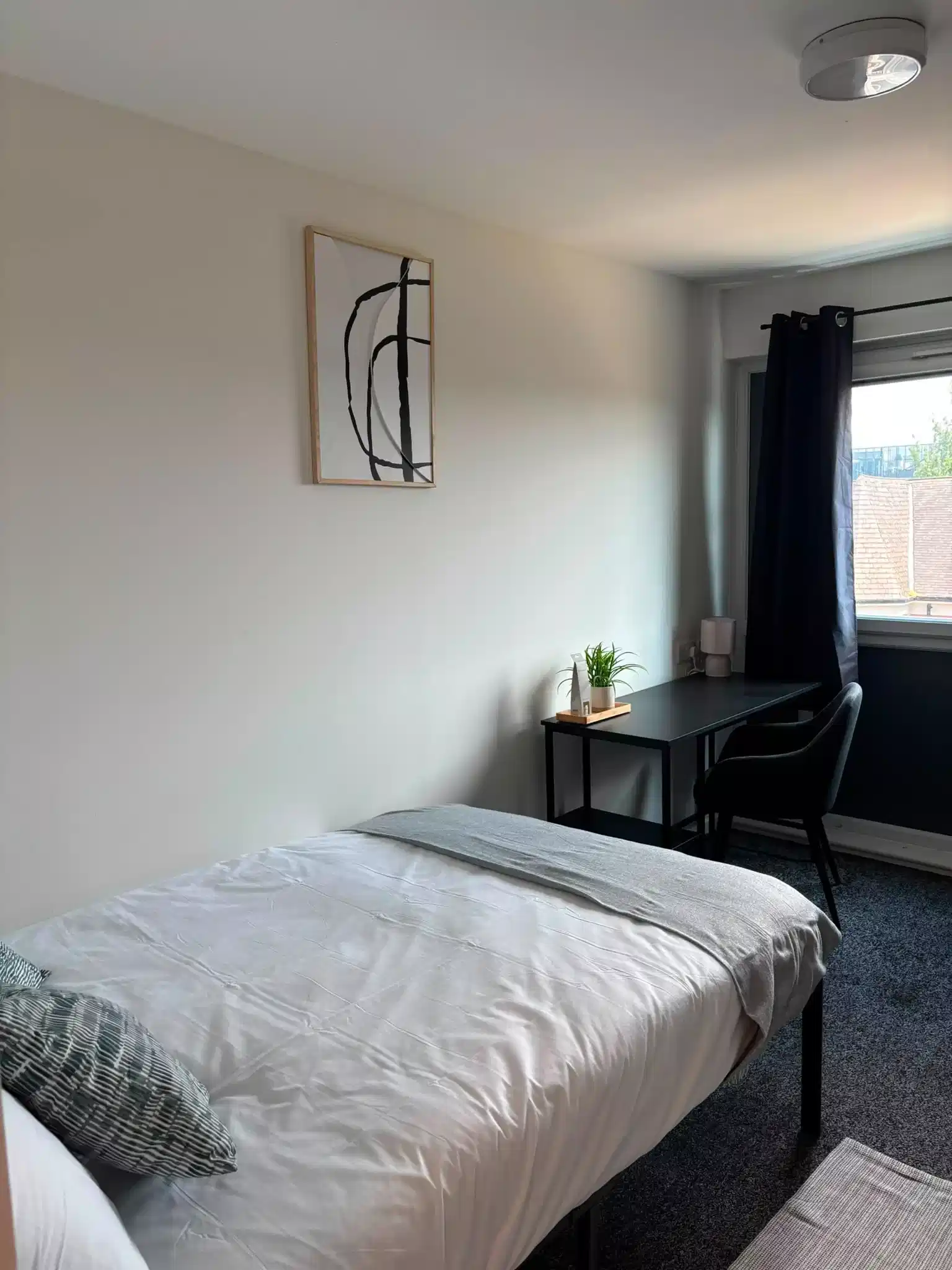 5 Bed Cluster Ensuite - Amenities
