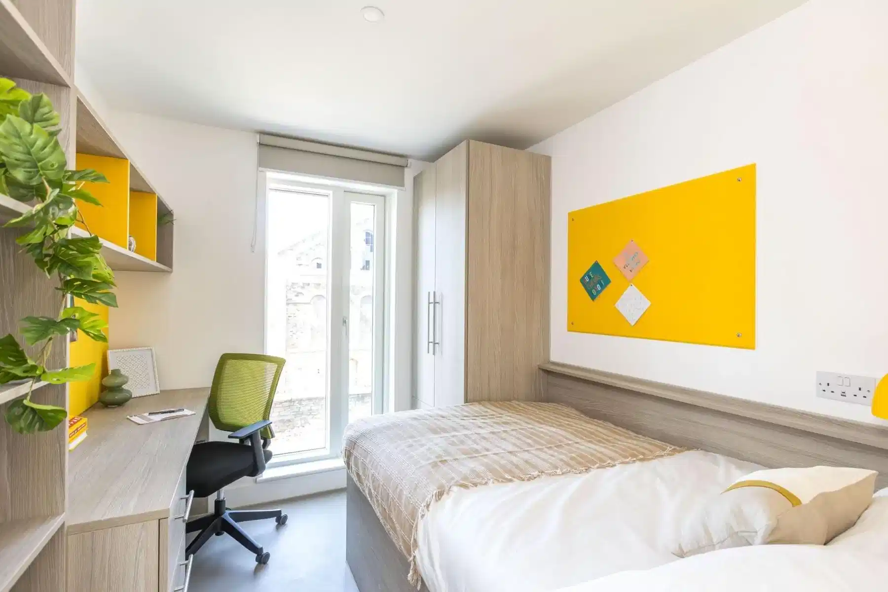 Classic 7/8 Bed Ensuite - Bedroom