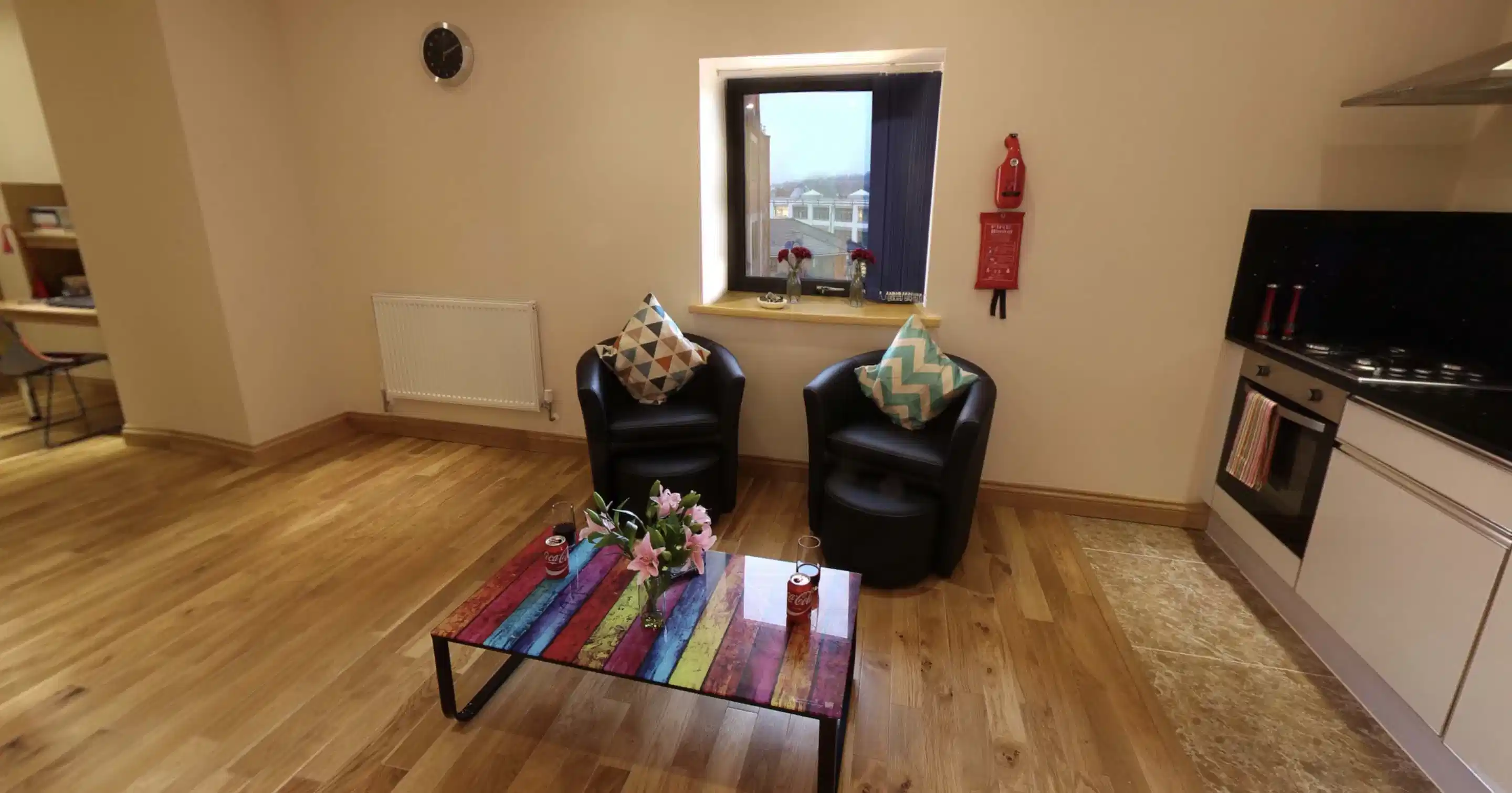 Premier Deluxe Studio - Common Area