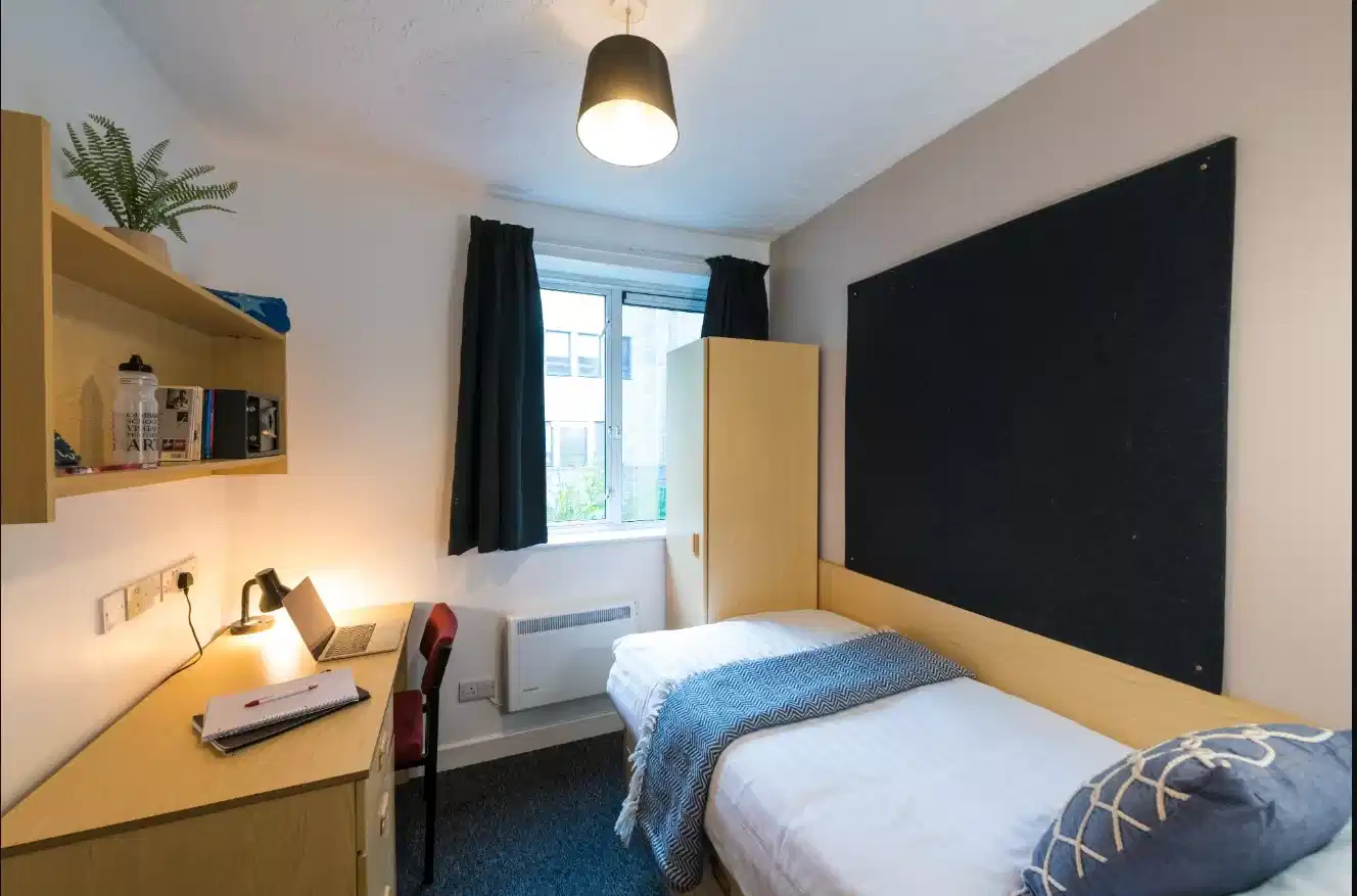 Ensuite Room - Bedroom