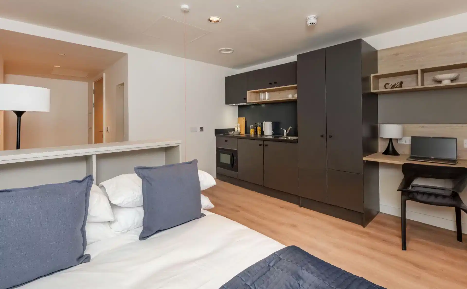 Premium Studio - Bedroom