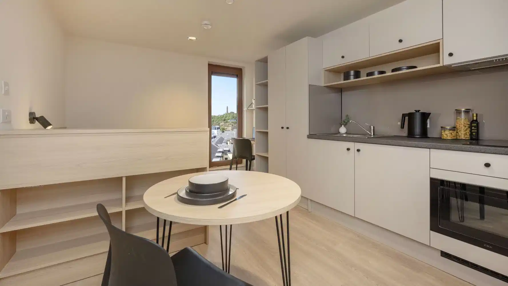 Deluxe Studio - Kitchen