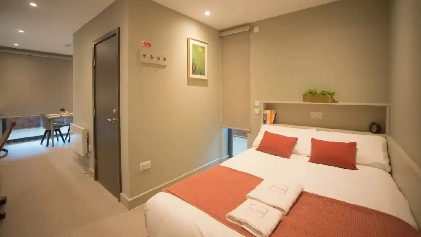 Bedroom