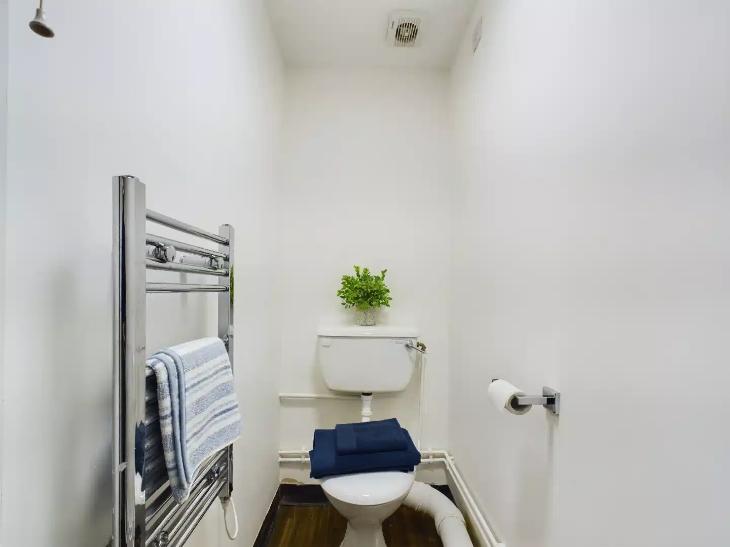 3 Bedroom House - Bathroom