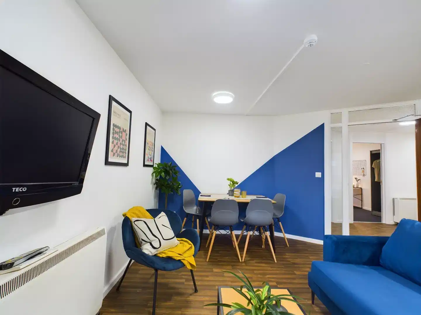 4 Bedroom House - Common Area