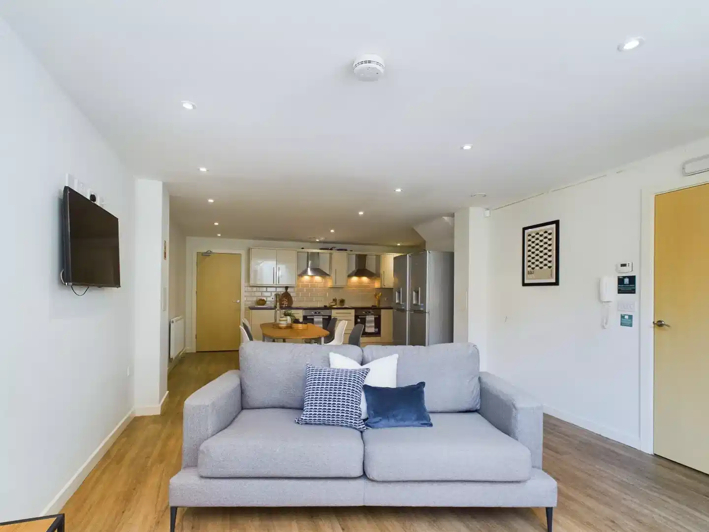 9 Bedroom House - Common Area
