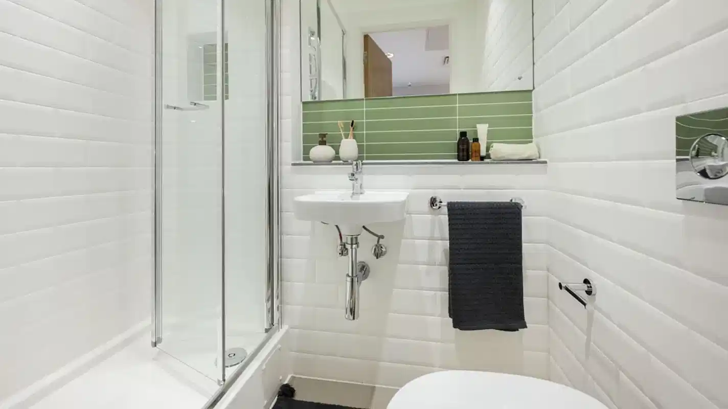 Premium Ensuite - Bathroom