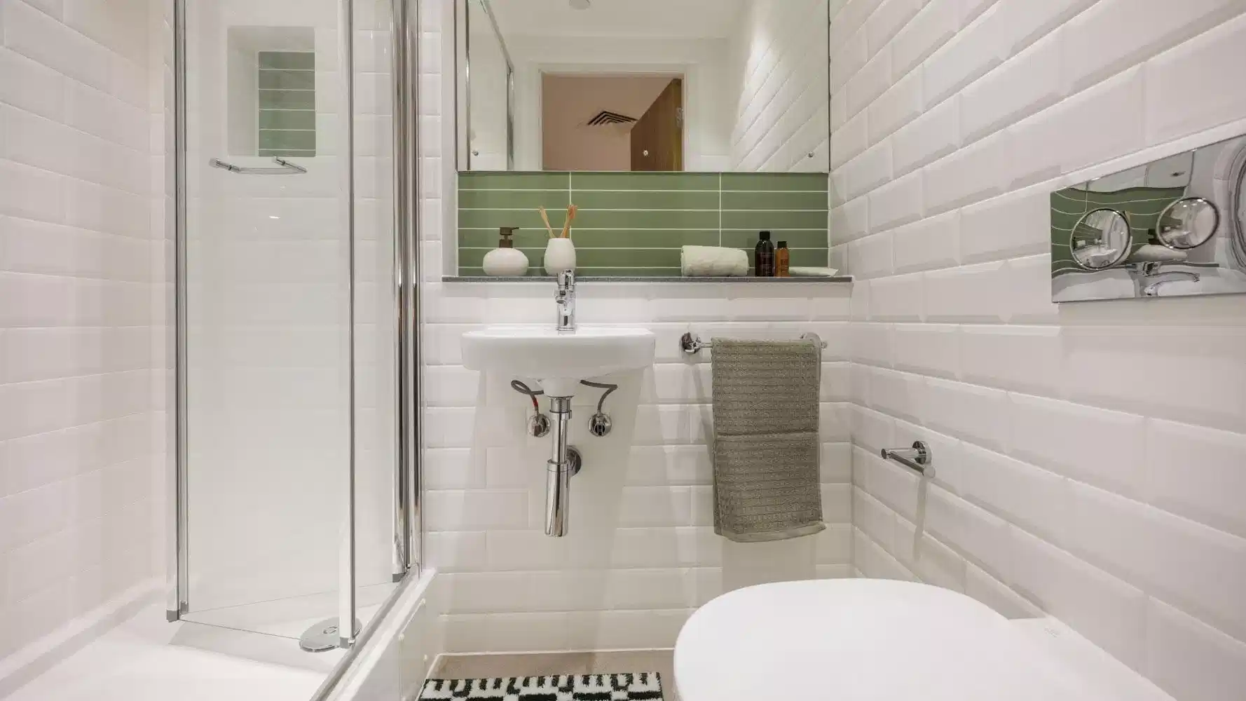 Silver Studio - Bathroom