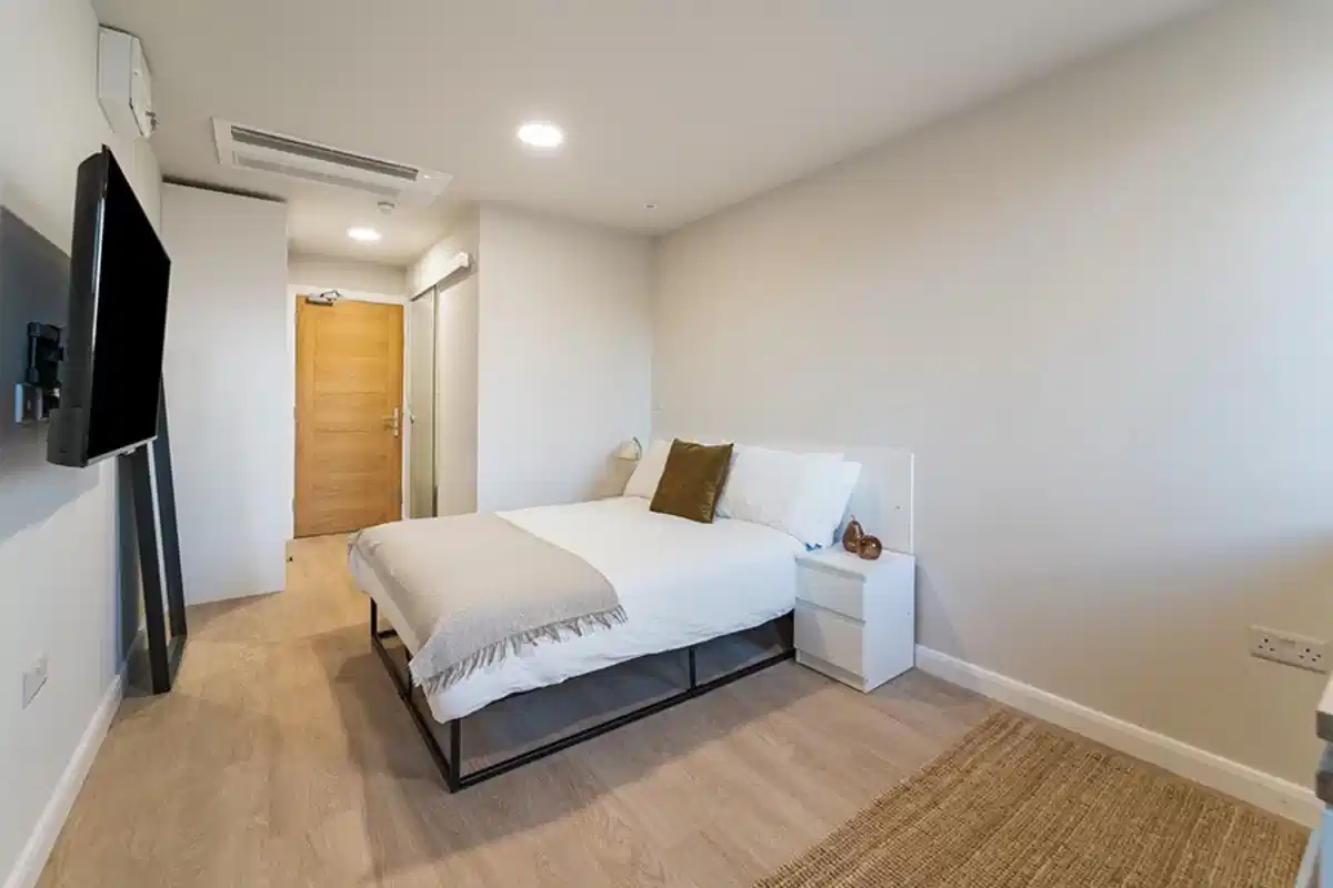 Classic - Bedroom