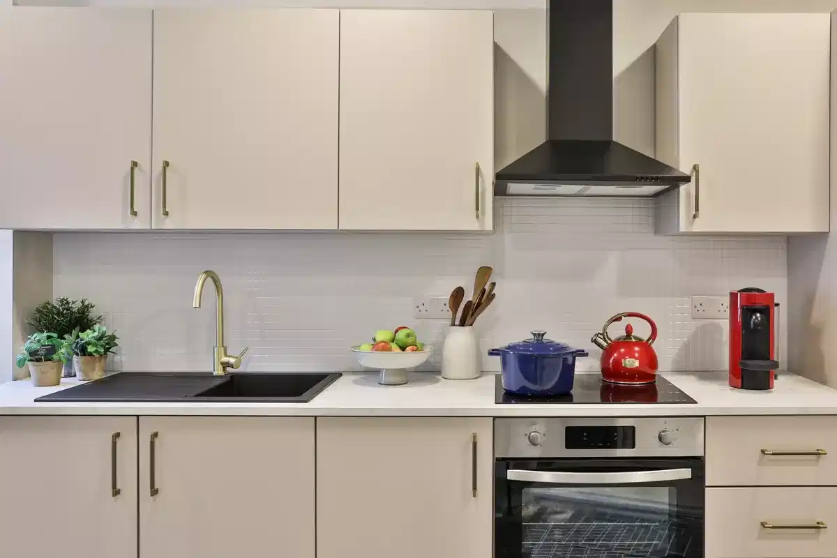 Premium 4 Bed Apartment - Kitchen