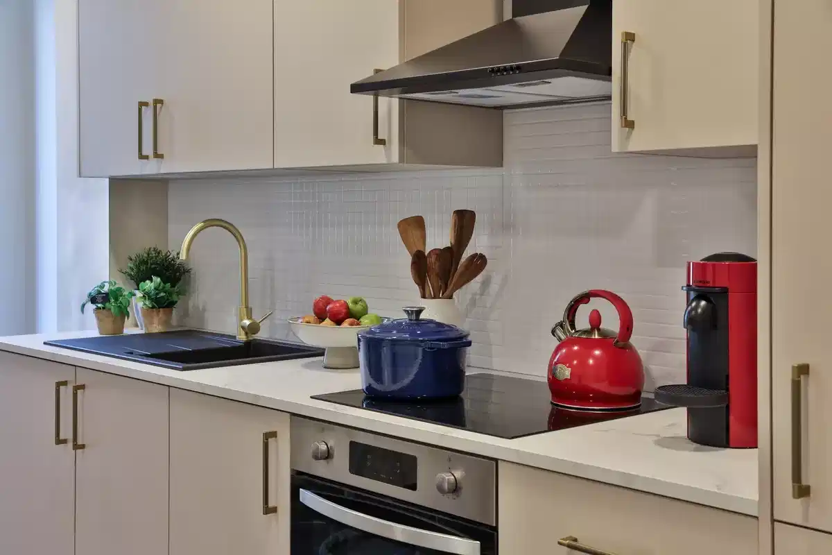 Premium 4 Bed Apartment - Kitchen