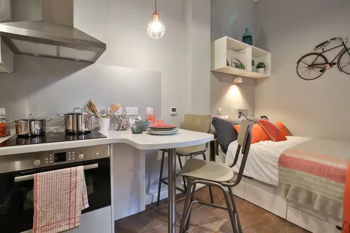 Classic Smaller Studio - Bedroom