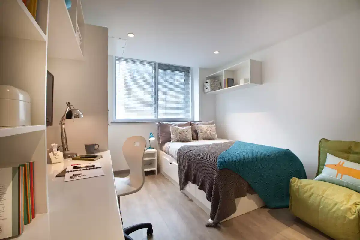 Classic Studio - Bedroom