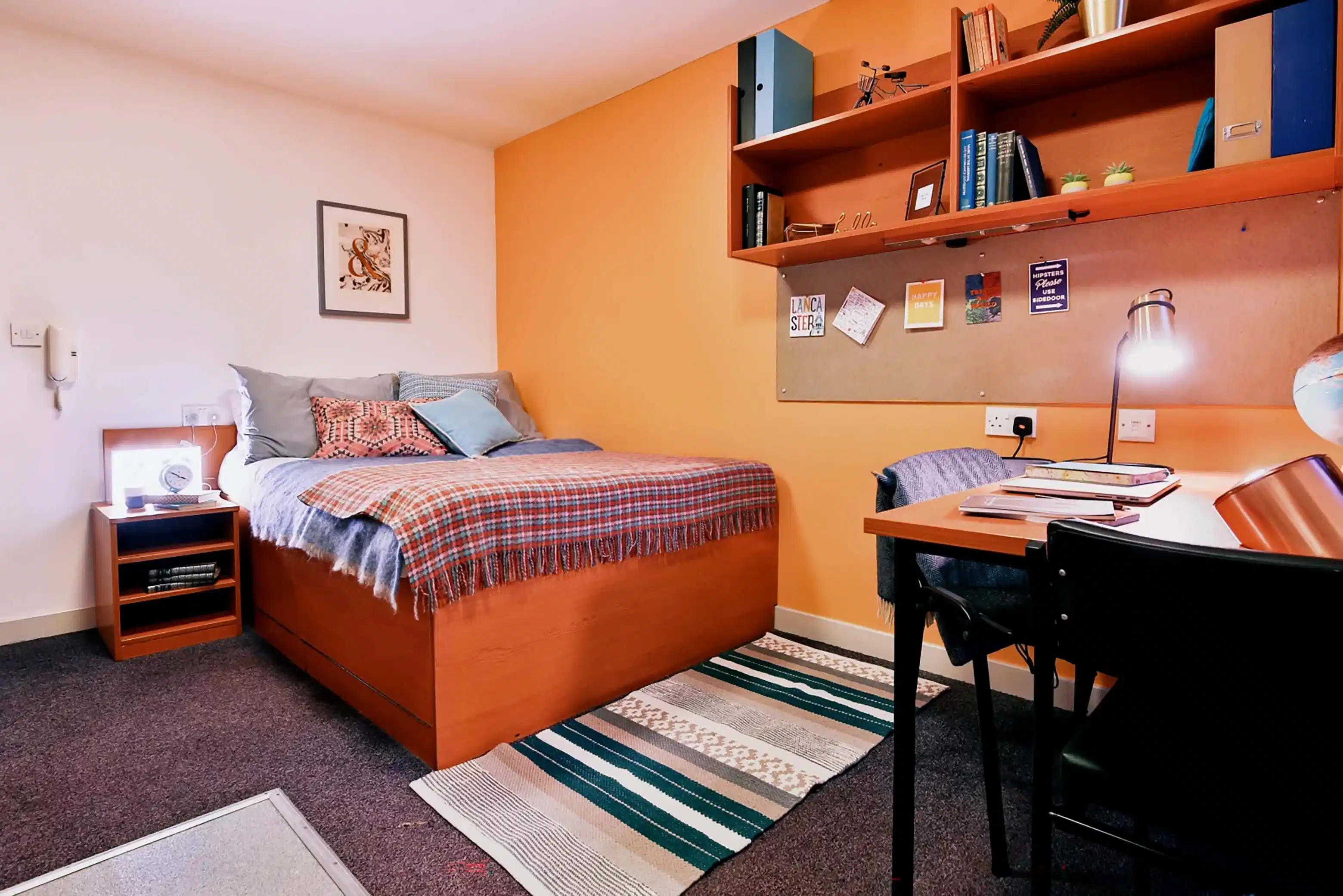 Basic Studio - Bedroom