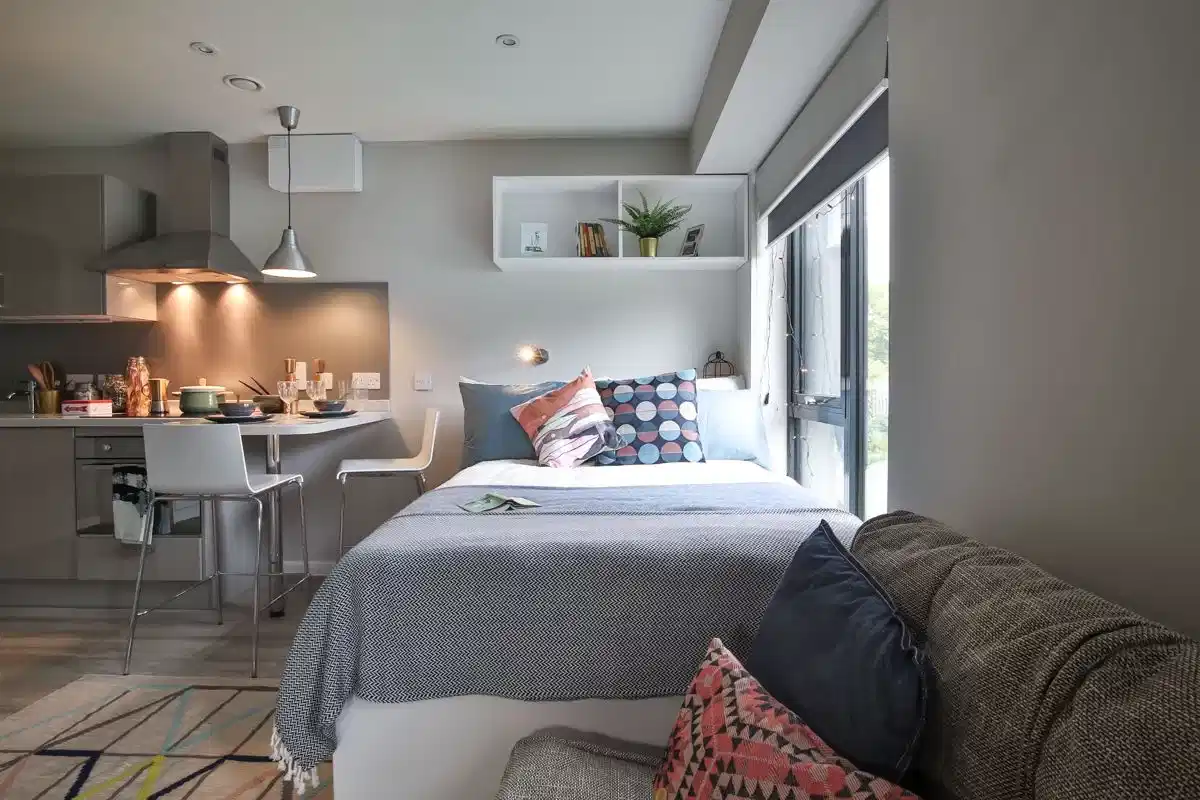 Classic Bigger Studio - Bedroom