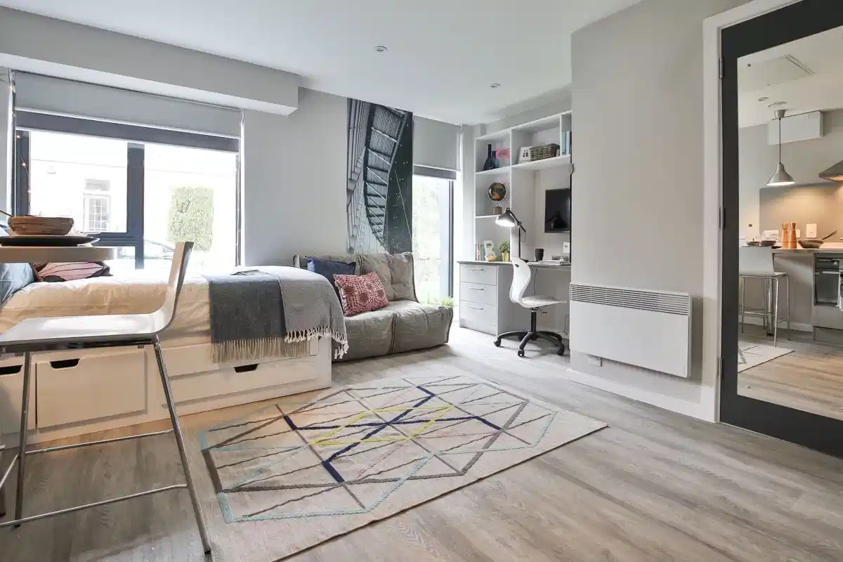 Classic XL Studio - Bedroom
