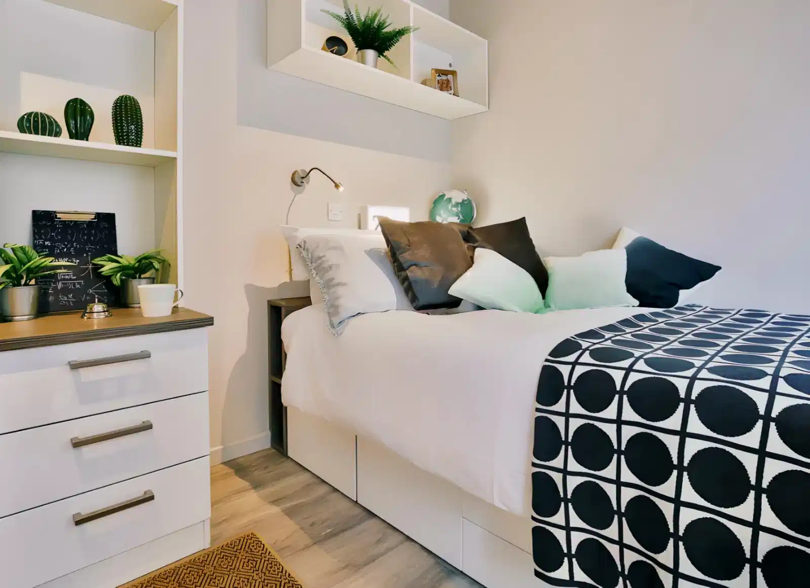 Heritage Studio - Bedroom