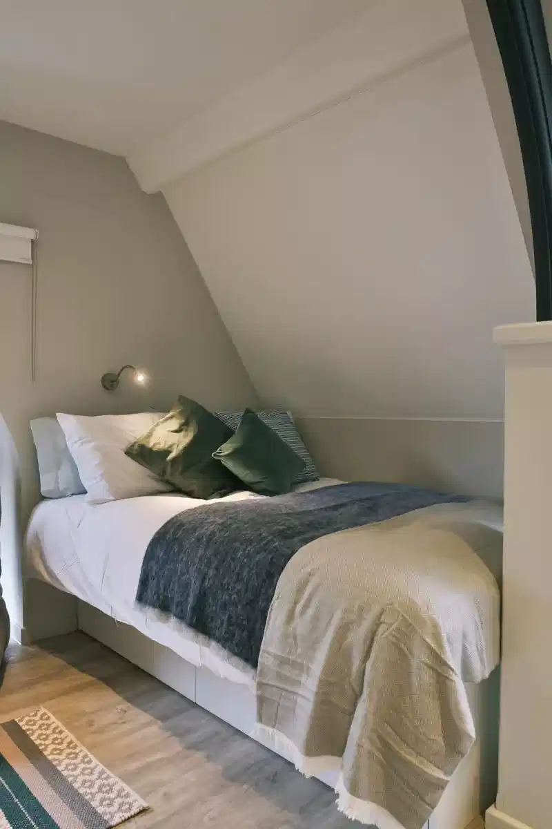 Premium 2 Bed Apartment - Bedroom