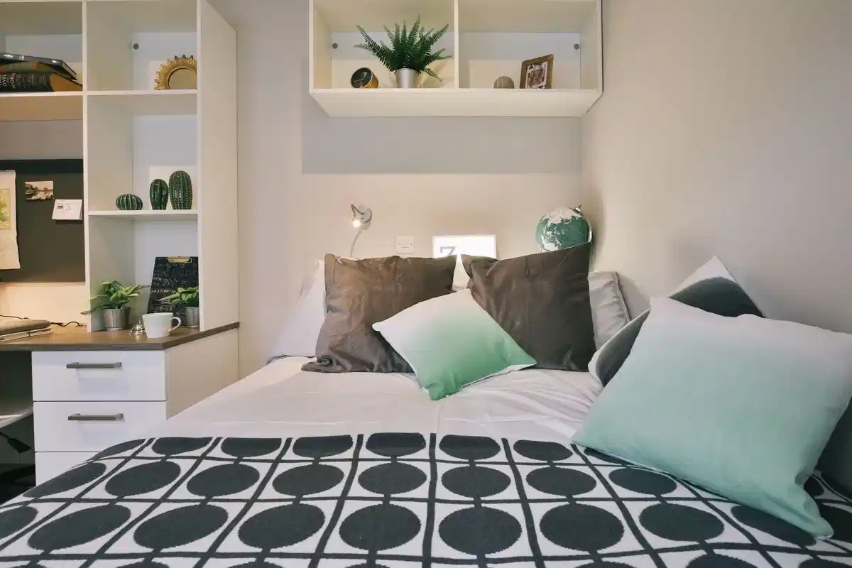 Premium Duplex - Bedroom