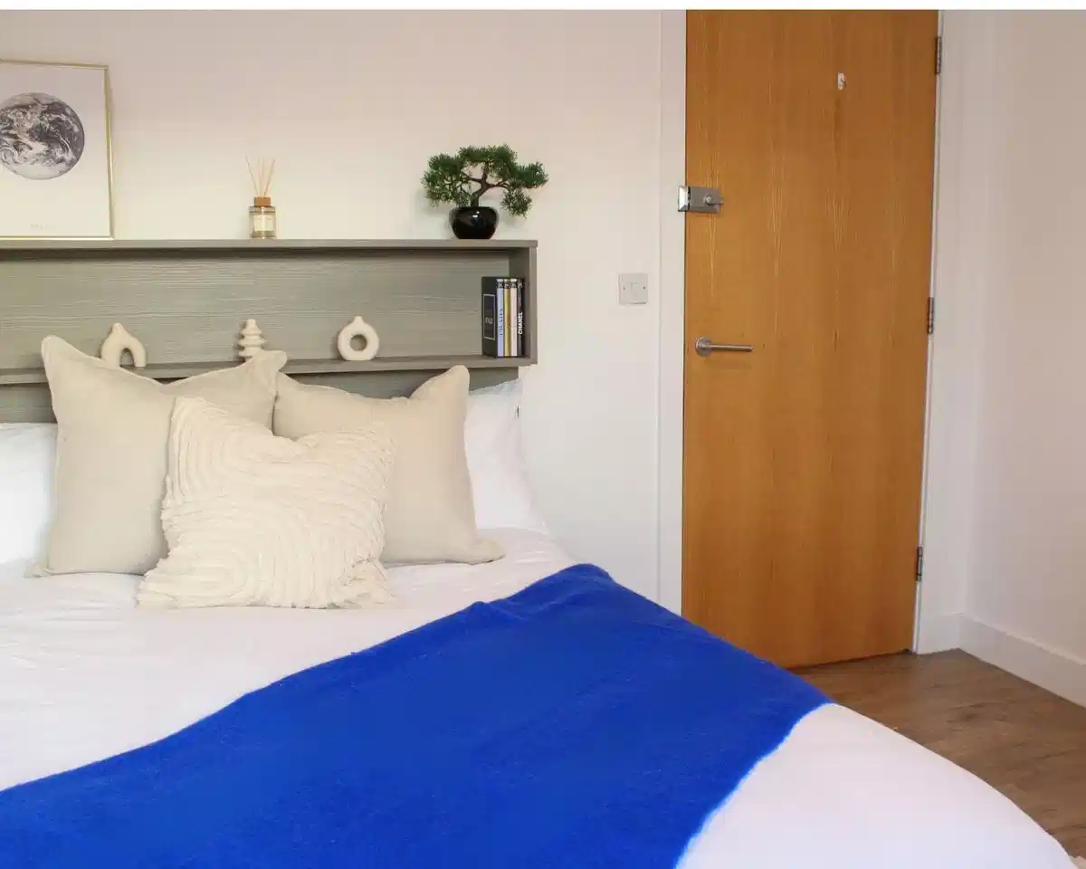 Classic-Shared Apartment - Bedroom