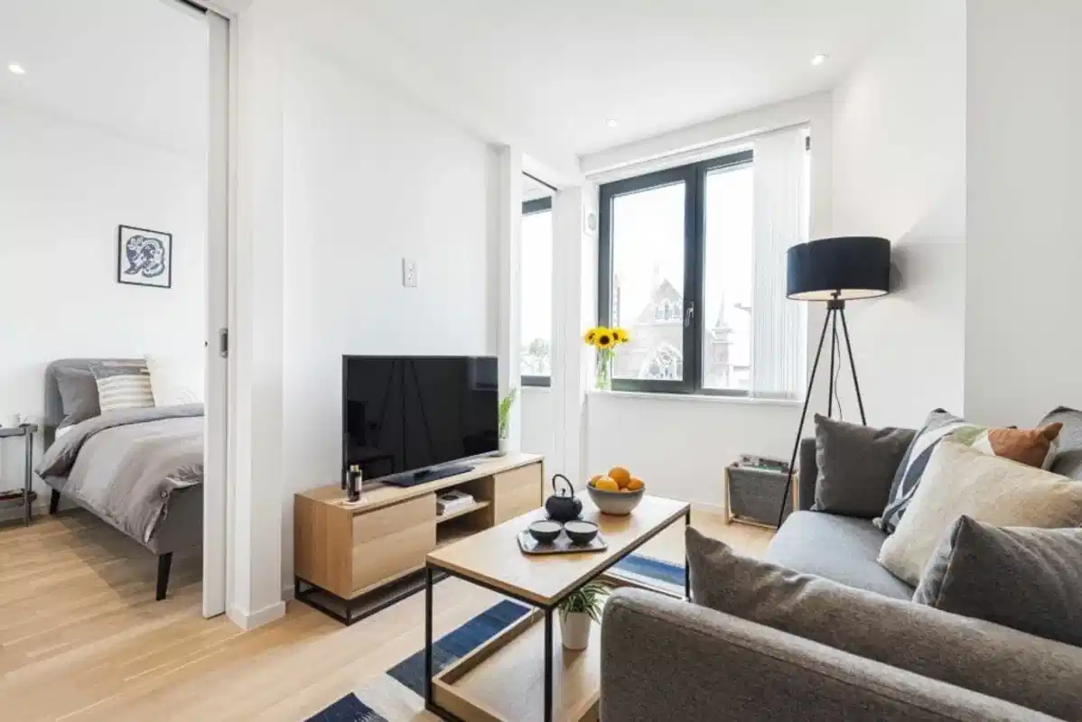 1 Bedroom Standard Flat - Amenities