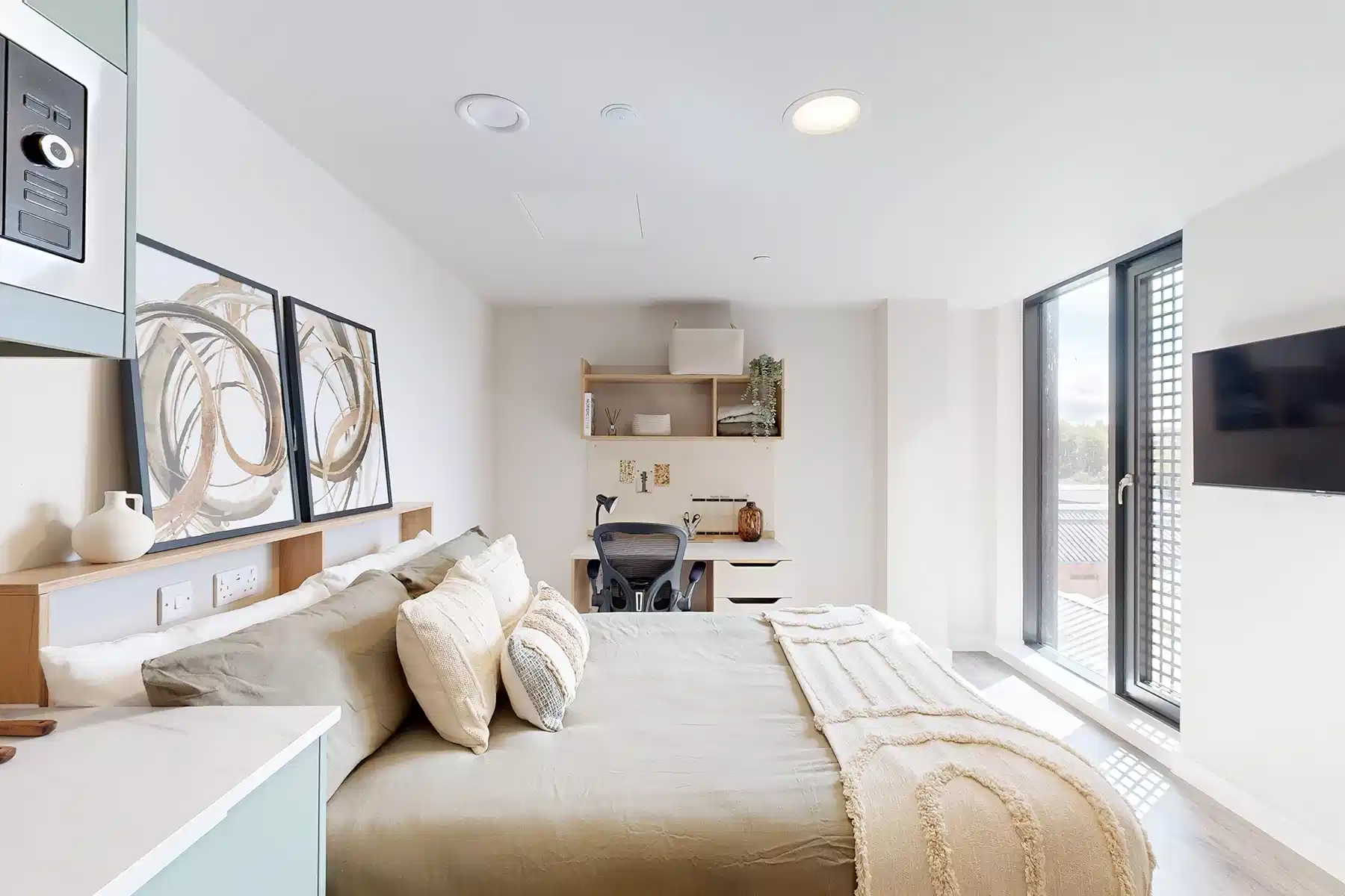 Deluxe Plus Studio - Bedroom