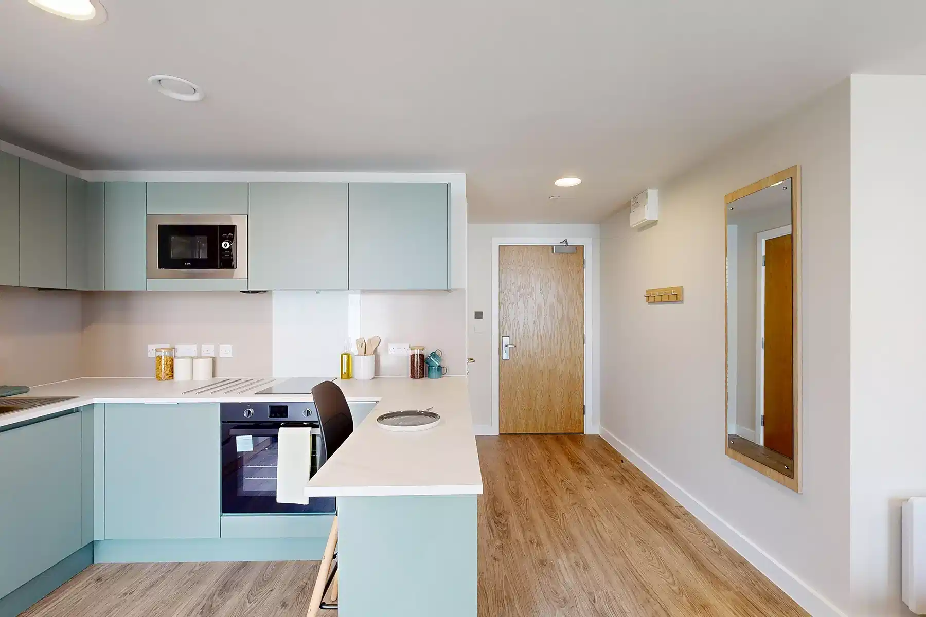 Superior Plus Studio - Kitchen