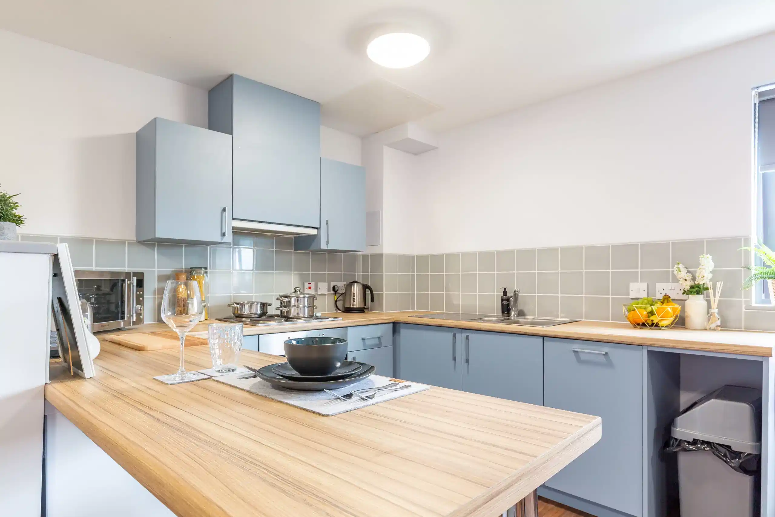 Premium Studio | Bryson Court - Kitchen