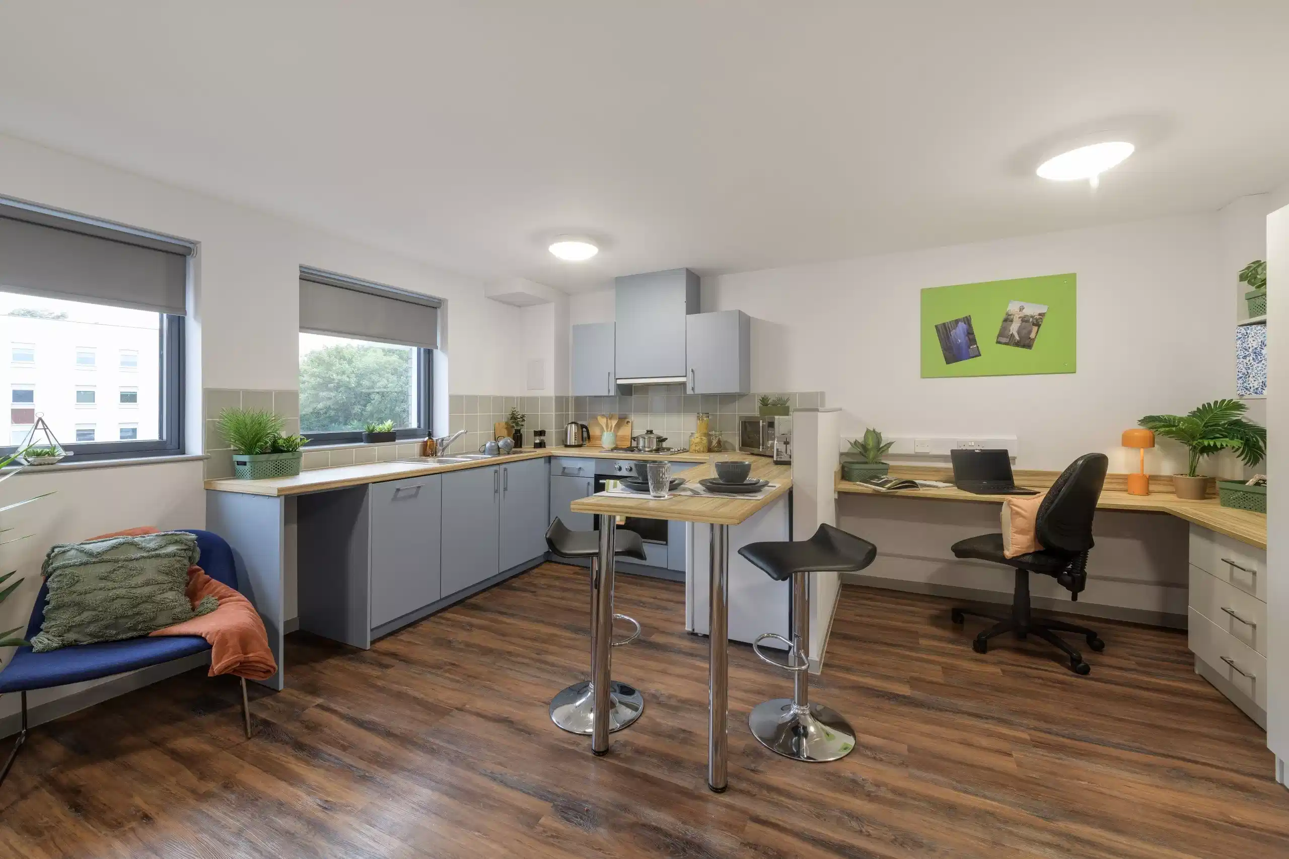 Premium Studio | Bryson Court - Kitchen