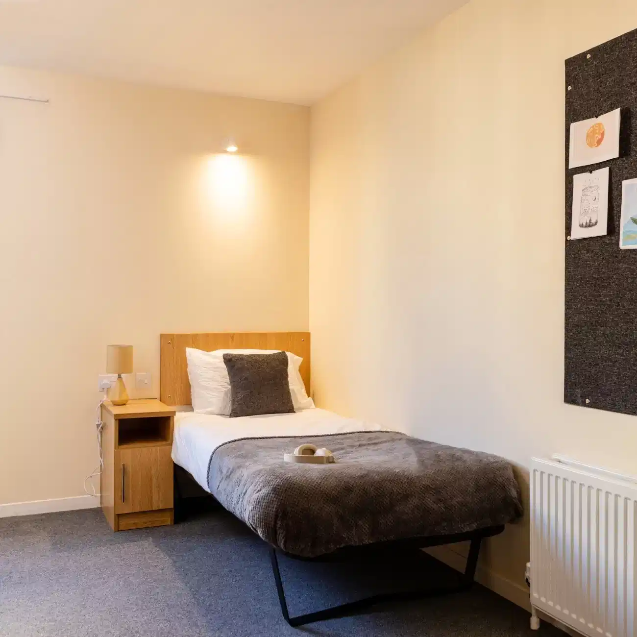 Standard En-suite - Bedroom