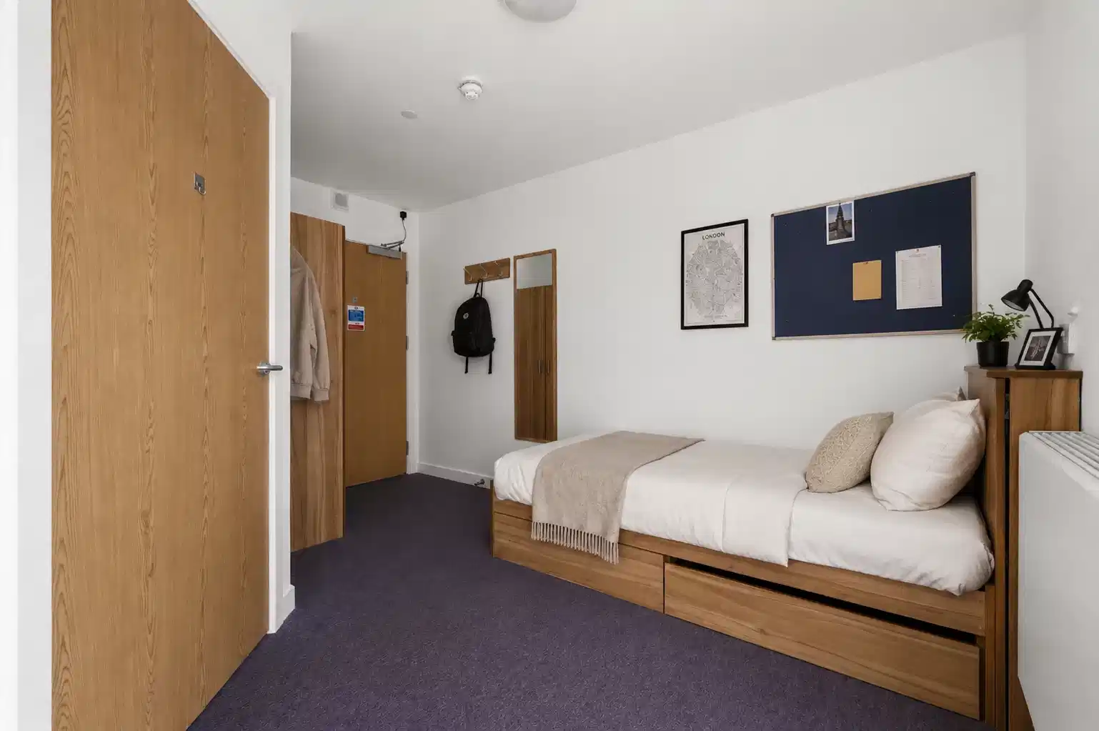 Accessible Ensuite - Bedroom