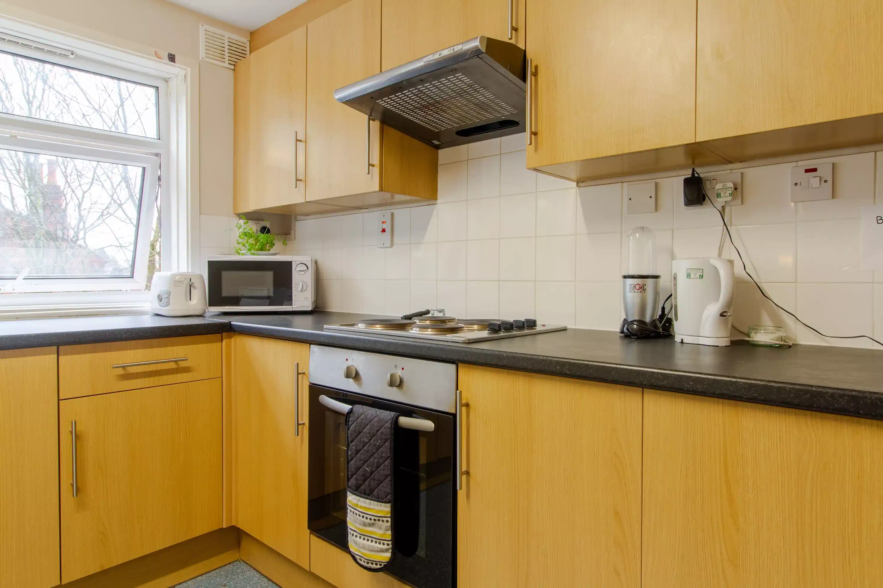 5 Bed Flat - Kitchen