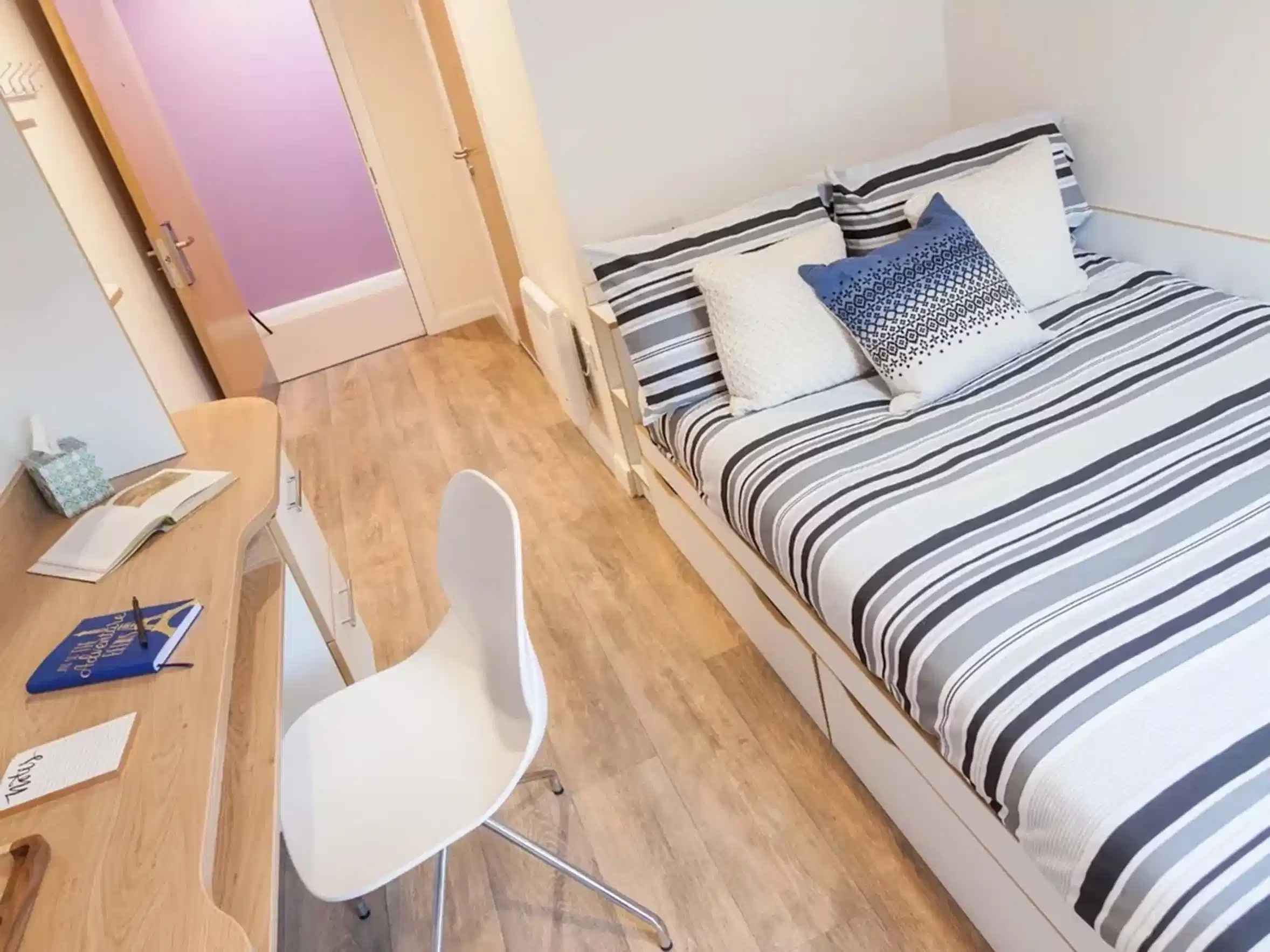 En Suite Classic - Bedroom