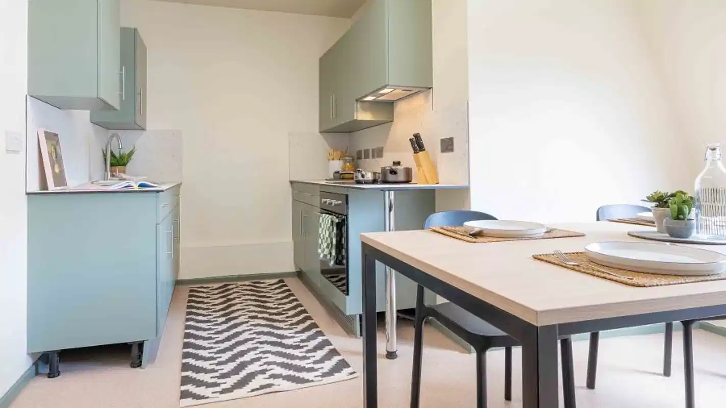 Bronze Room-2627 - Kitchen