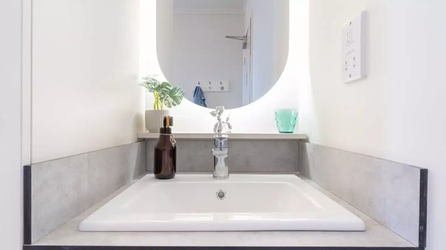 Platinum Room - Bathroom