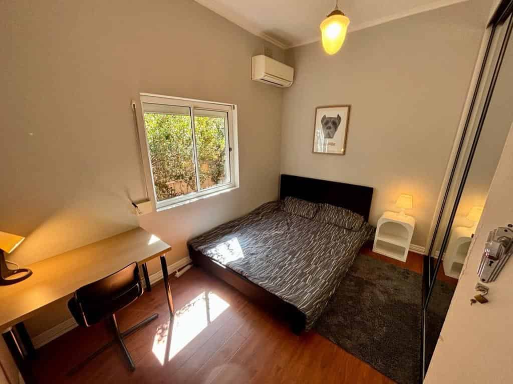 Bedroom 2 - Bedroom