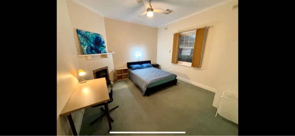 Bedroom 1 - Bedroom