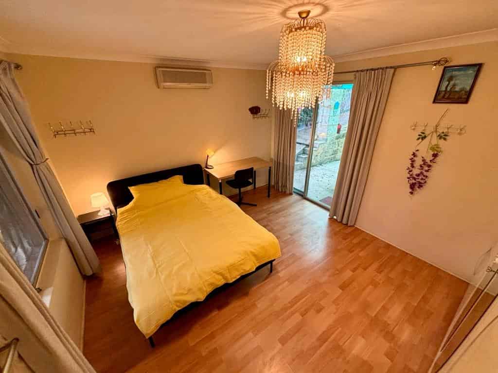 Bedroom 1 - Bedroom
