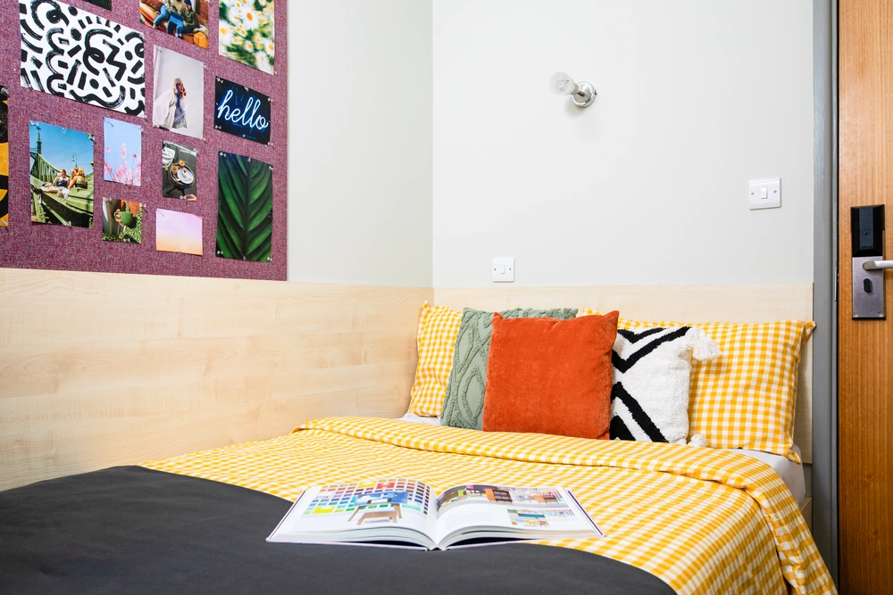 The Rackhay 공식 숙소 이미지 2 · Bed in a Premium Non Ensuite room