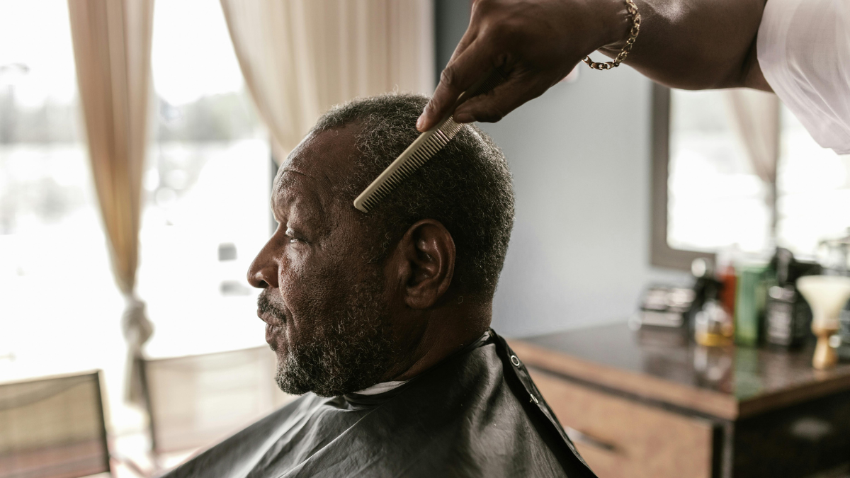 What every man should know about diffuse thinning and hair loss 