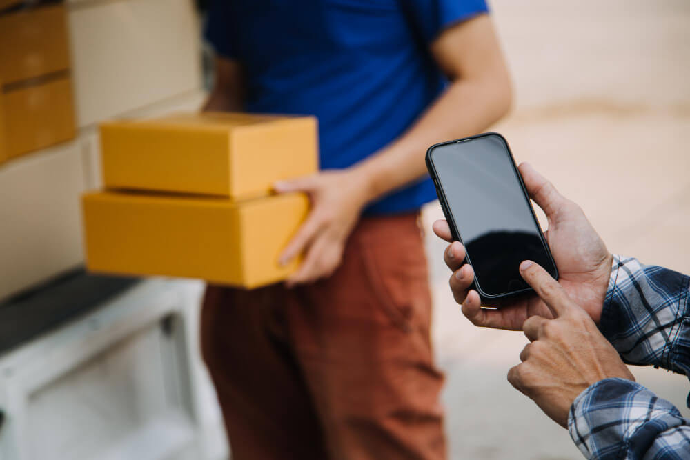 Build a Customer Order Tracking App for Retail Stores Without Coding
