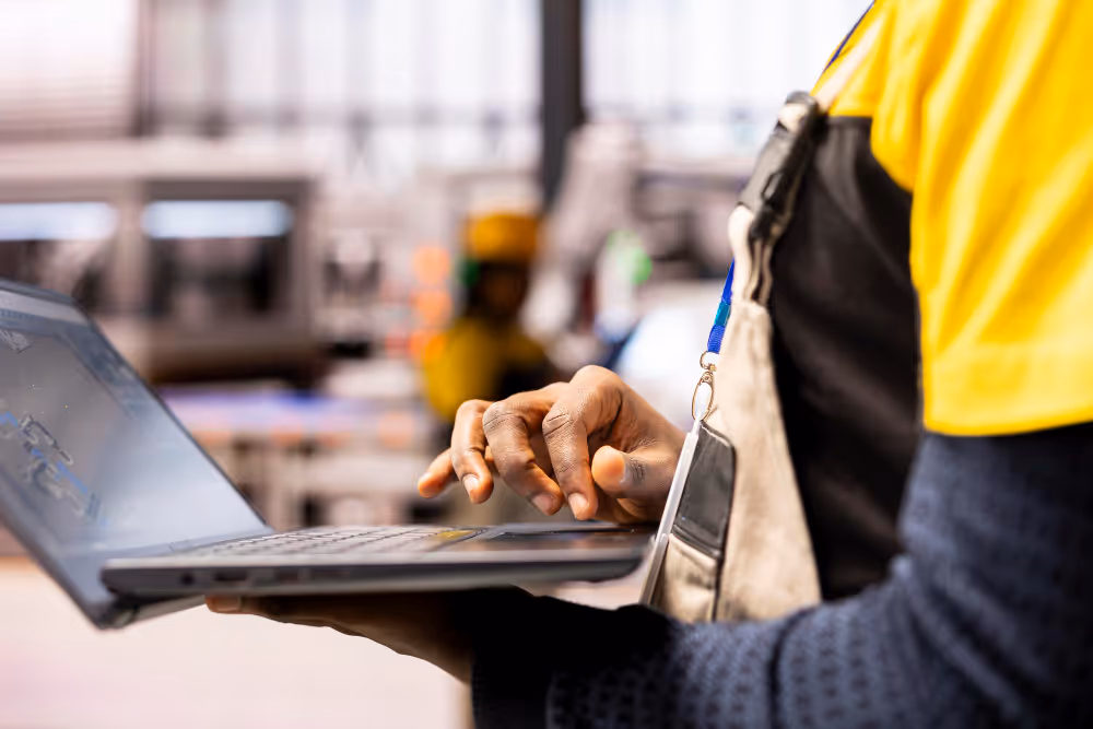 Efficient Scheduled Maintenance Software for Manufacturing Operations