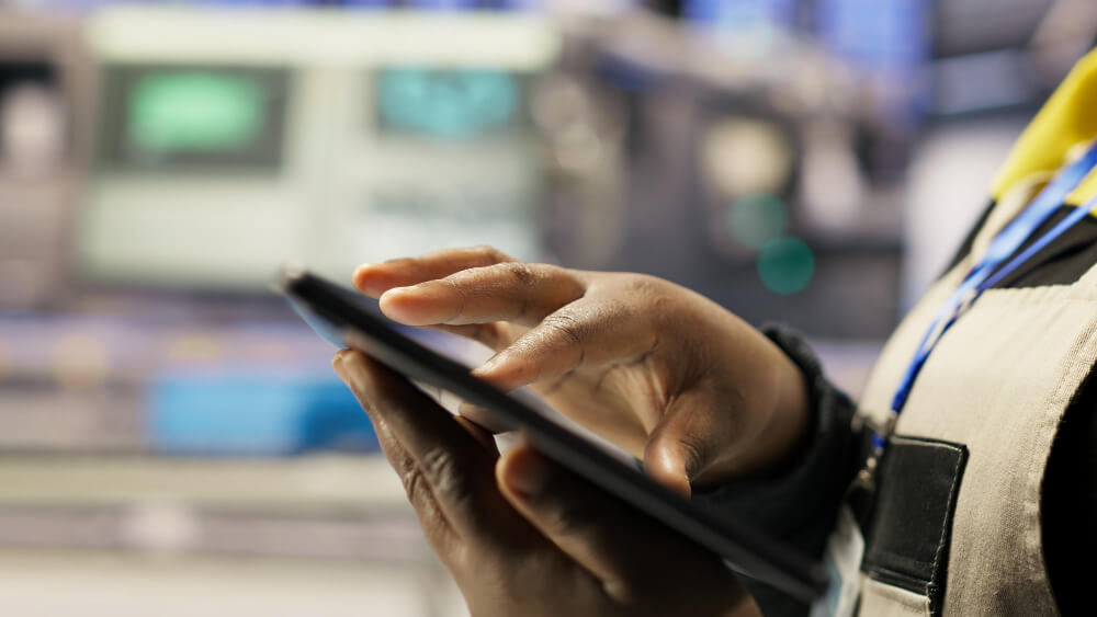 Best Field Force Apps with GPS Tracking: 6 Tools Compared